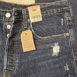 Levi’s Distressed Straight Leg Jeans 31x30 Dark Wash NWT